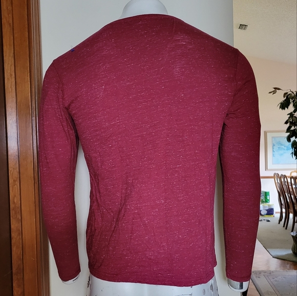 MENS | Long Sleeve - Picture 2 of 3